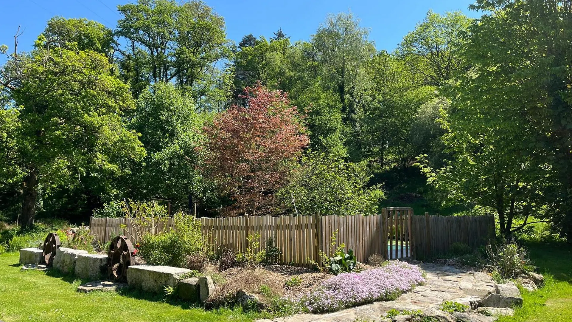 Gite Du Nid Beau Duplex Tout Confort, Entoure De Verdures, Piscine Chauffee De Mi-Mai A Mi-Sept Noyal-Muzillac Apartment