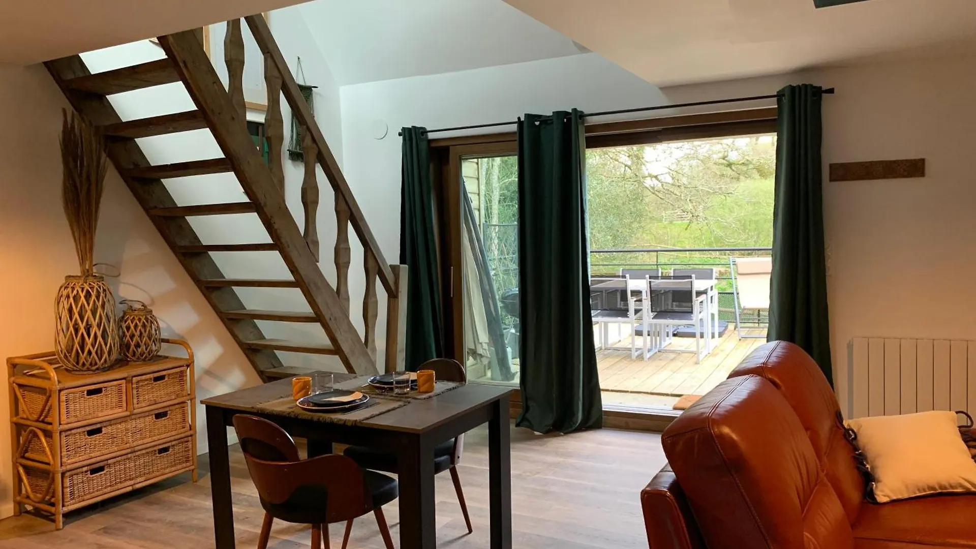 Apartment Gite Du Nid Beau Duplex Tout Confort, Entoure De Verdures, Piscine Chauffee De Mi-Mai A Mi-Sept Noyal-Muzillac Frankreich